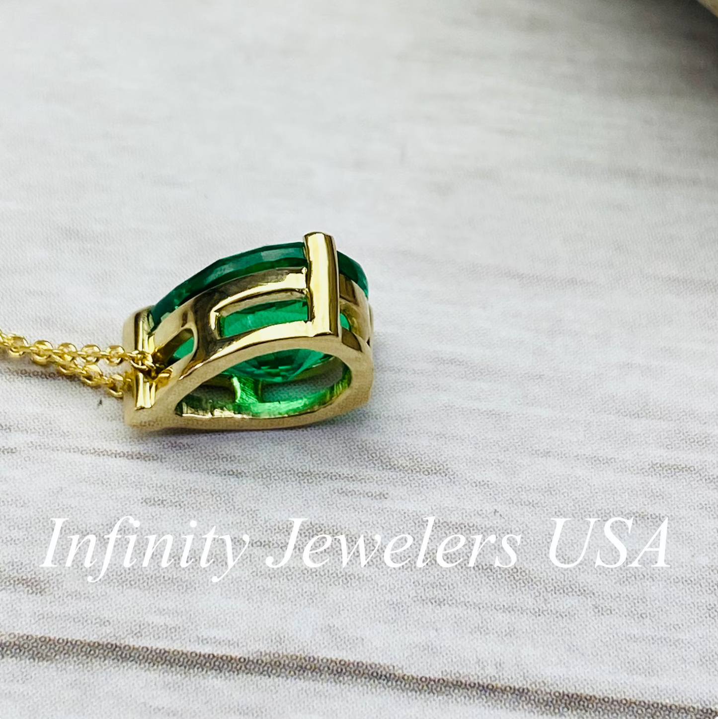 Pear Shape Emerald Solitaire Pendant Necklace For Ladies, 14K Yellow Gold May Birthstone Pendant Gift For Her, Ladies Emerald Necklace #6999