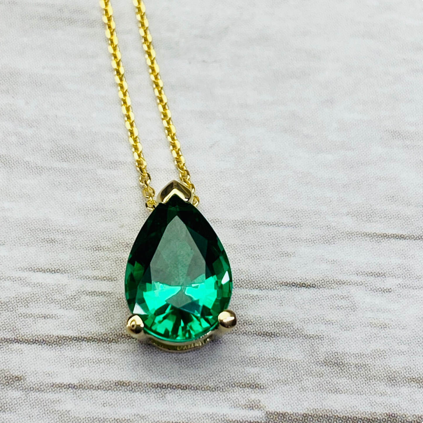 Pear Shape Emerald Solitaire Pendant Necklace For Ladies, 14K Yellow Gold May Birthstone Pendant Gift For Her, Ladies Emerald Necklace #6999